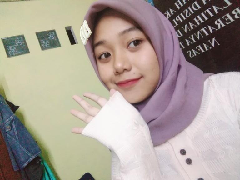 Foto Cintaku 1